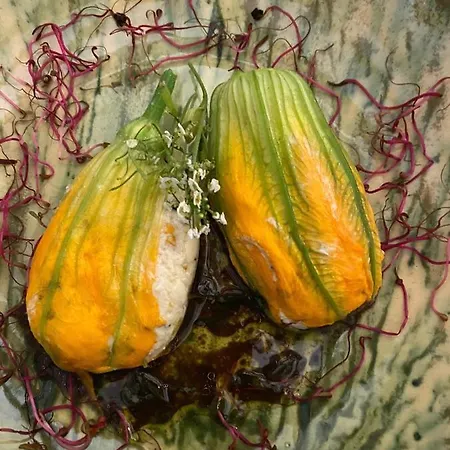 Maison 1643 Pensjonat 4*